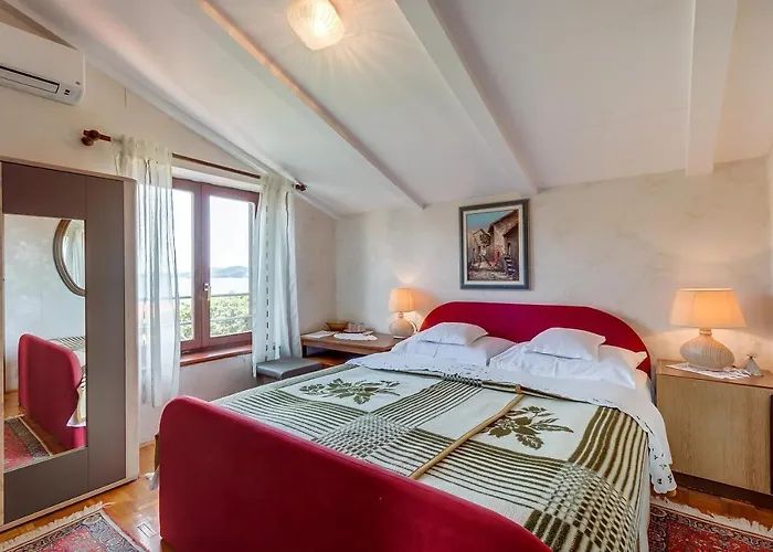 Penzion And By The Sea 3*