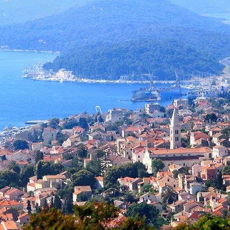 Penzion And By The Sea Mali Lošinj